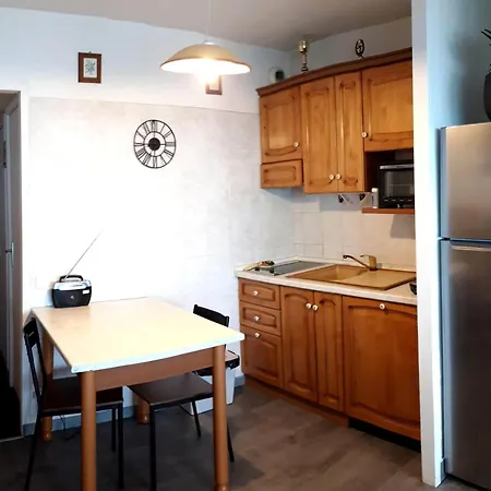 Vue Mer, Balcon Face Port De Garavan, Et Gare A Pied