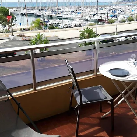 Vue Mer, Balcon Face Port De Garavan, Et Gare A Pied Lejlighed