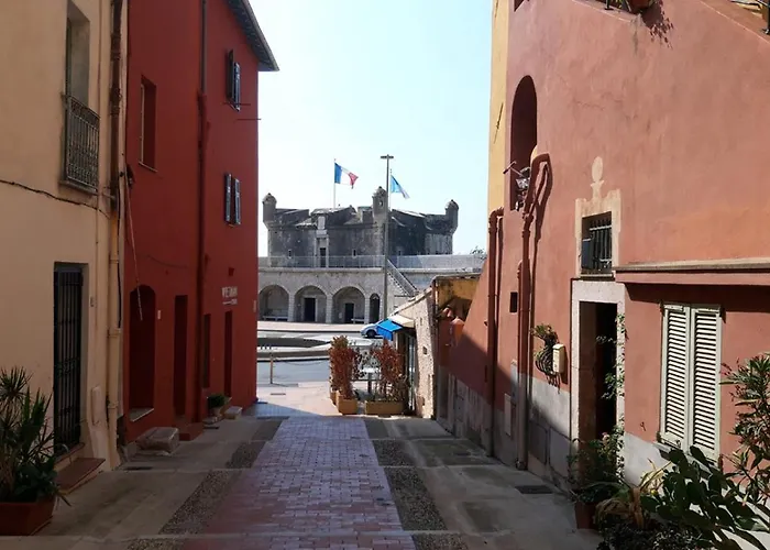 דירה Vue Mer, Balcon Face Port De Garavan, Et Gare A Pied *