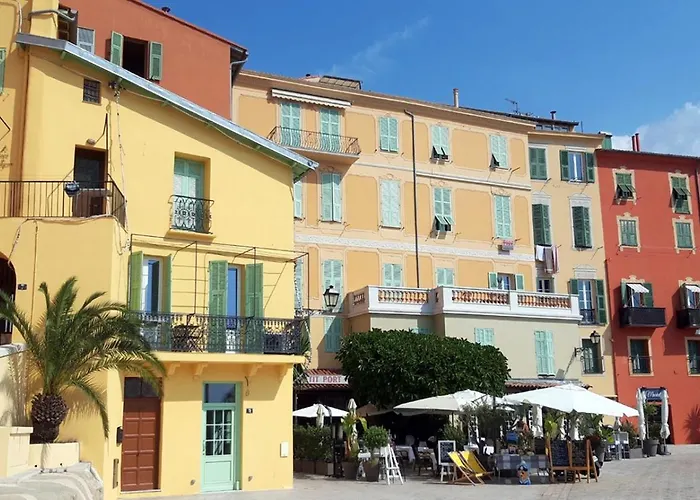 Vue Mer, Balcon Face Port De Garavan, Et Gare A Pied