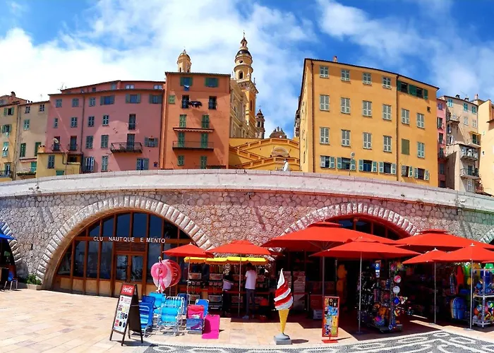 Vue Mer, Balcon Face Port De Garavan, Et Gare A Pied * Menton